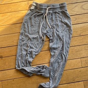 Lightweight sweats